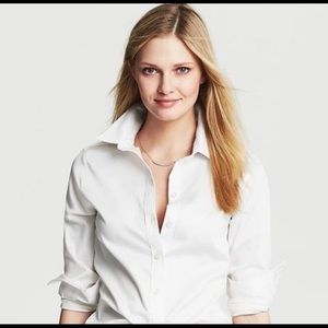 Banana Republic Soft Wash Button Down- Small